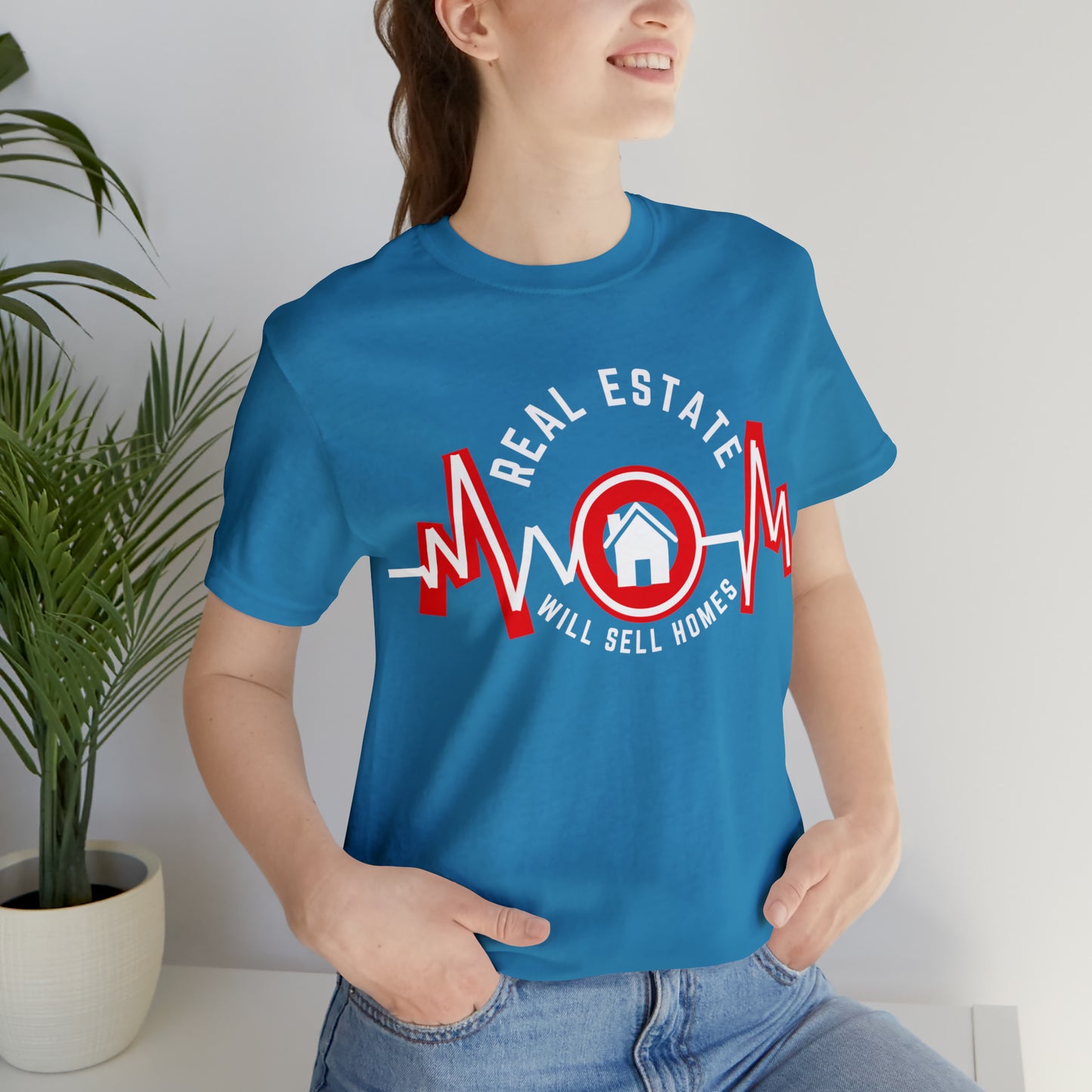 REAL ESTATE MOM Unisex Jersey Short Sleeve Tee